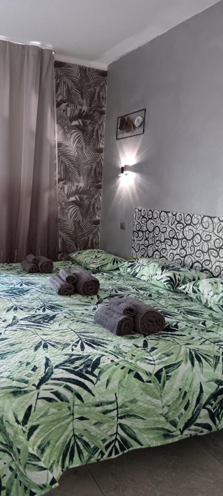 Hotel La Famiglia Doppia Ca Bianca Esterno foto